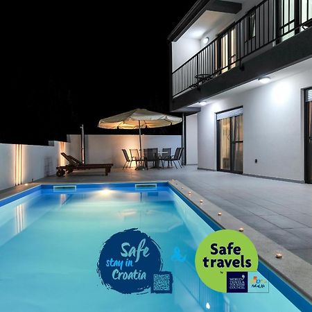 Villa Lily Zadarvillas 普利拉卡 外观 照片