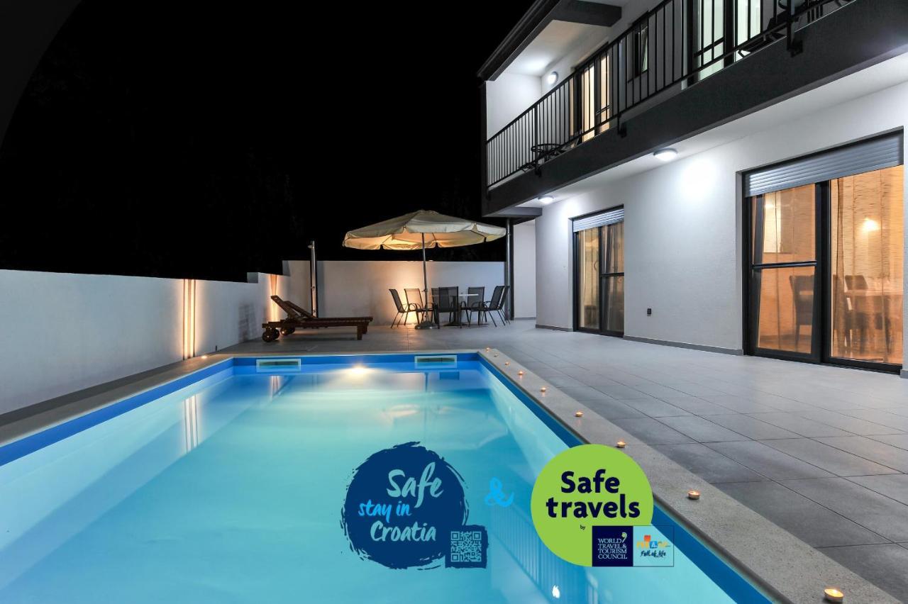 Villa Lily Zadarvillas 普利拉卡 外观 照片