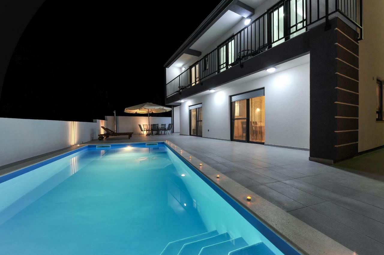 Villa Lily Zadarvillas 普利拉卡 外观 照片